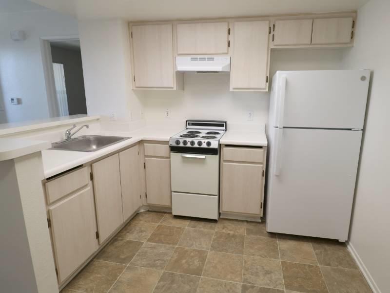 4502 186th St - Photo 6 of 27