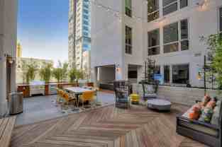 1889 Harrison St - Photo 1 of 1