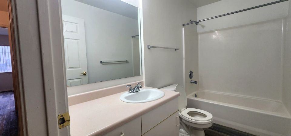 2510 Whispering Pine Dr - Photo 6 of 10