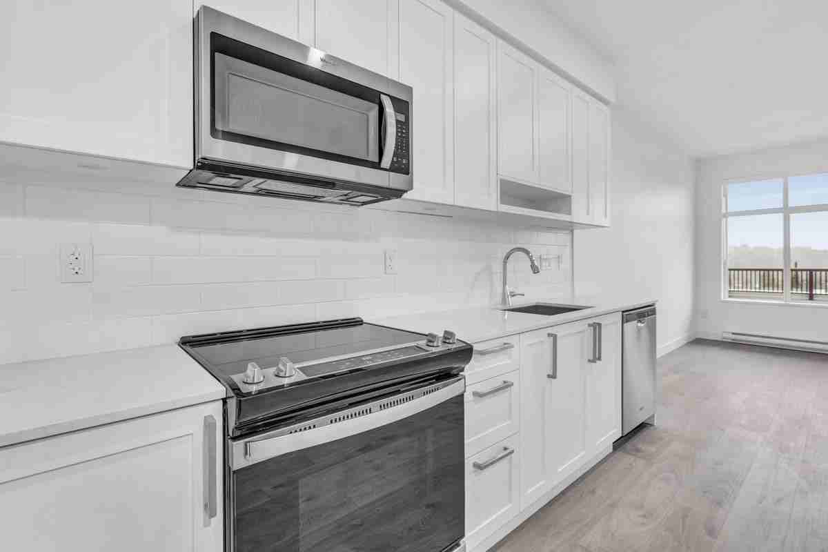 808 Gauthier Avenue #5xx - Photo 4 of 22