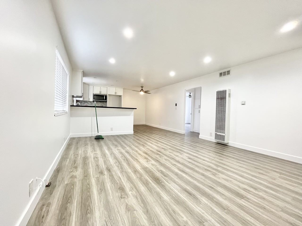632 Nebraska Ave #5 - Photo 2 of 6