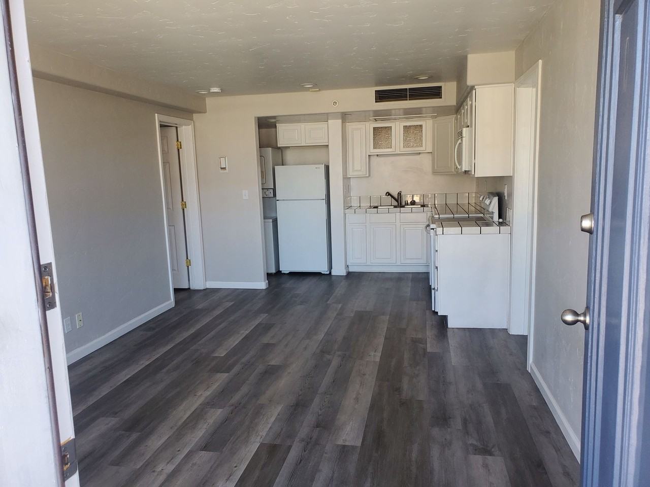 West Street Flats - Photo 4 of 4