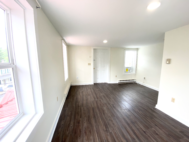 833 C St #201 - Photo 3 of 5