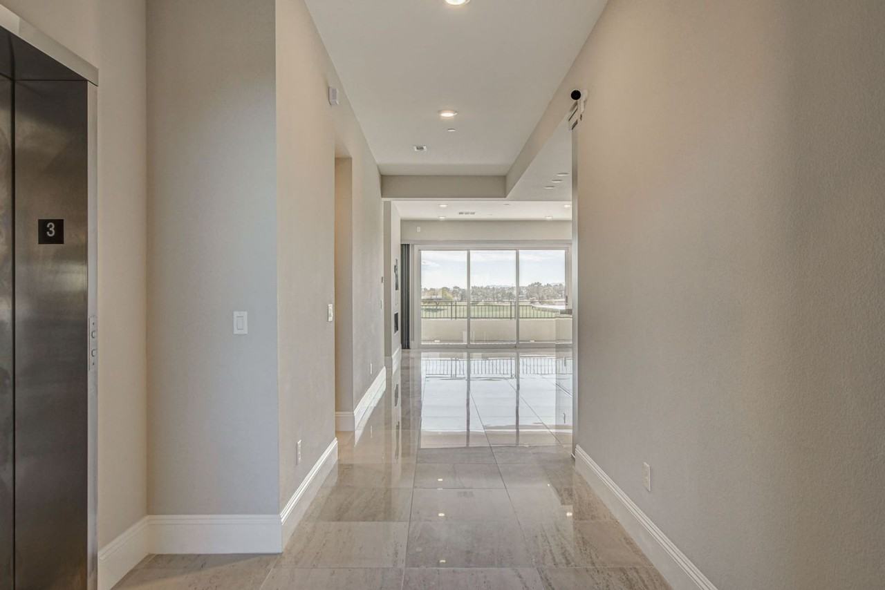 9133 Las Manaitas Ave #302 - Photo 5 of 47