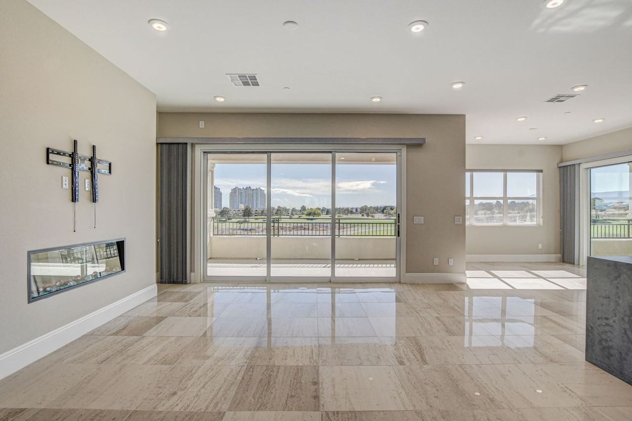 9133 Las Manaitas Ave #302 - Photo 7 of 47