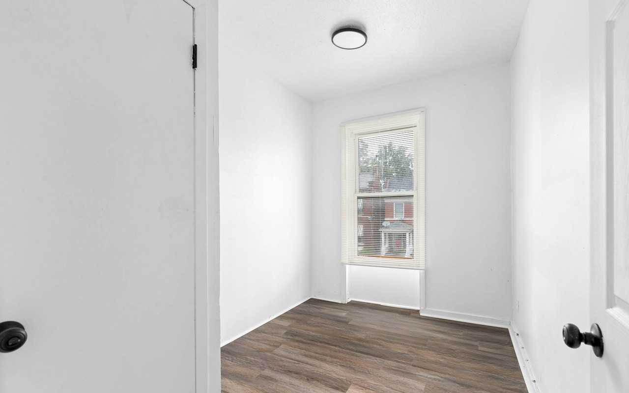 4144 Maffitt Avenue, Unit B - Photo 3 of 23