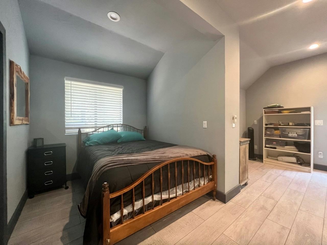 1882 Mineral Drive, Unit Loft - Photo 6 of 9