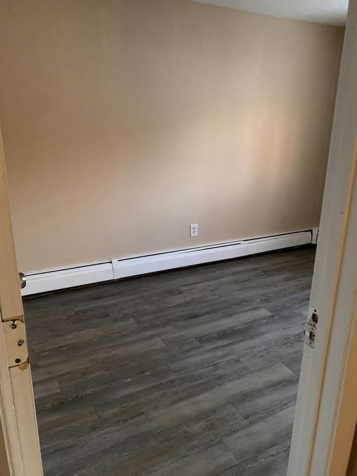 817 Westminster Hill Rd #1 - Photo 2 of 11