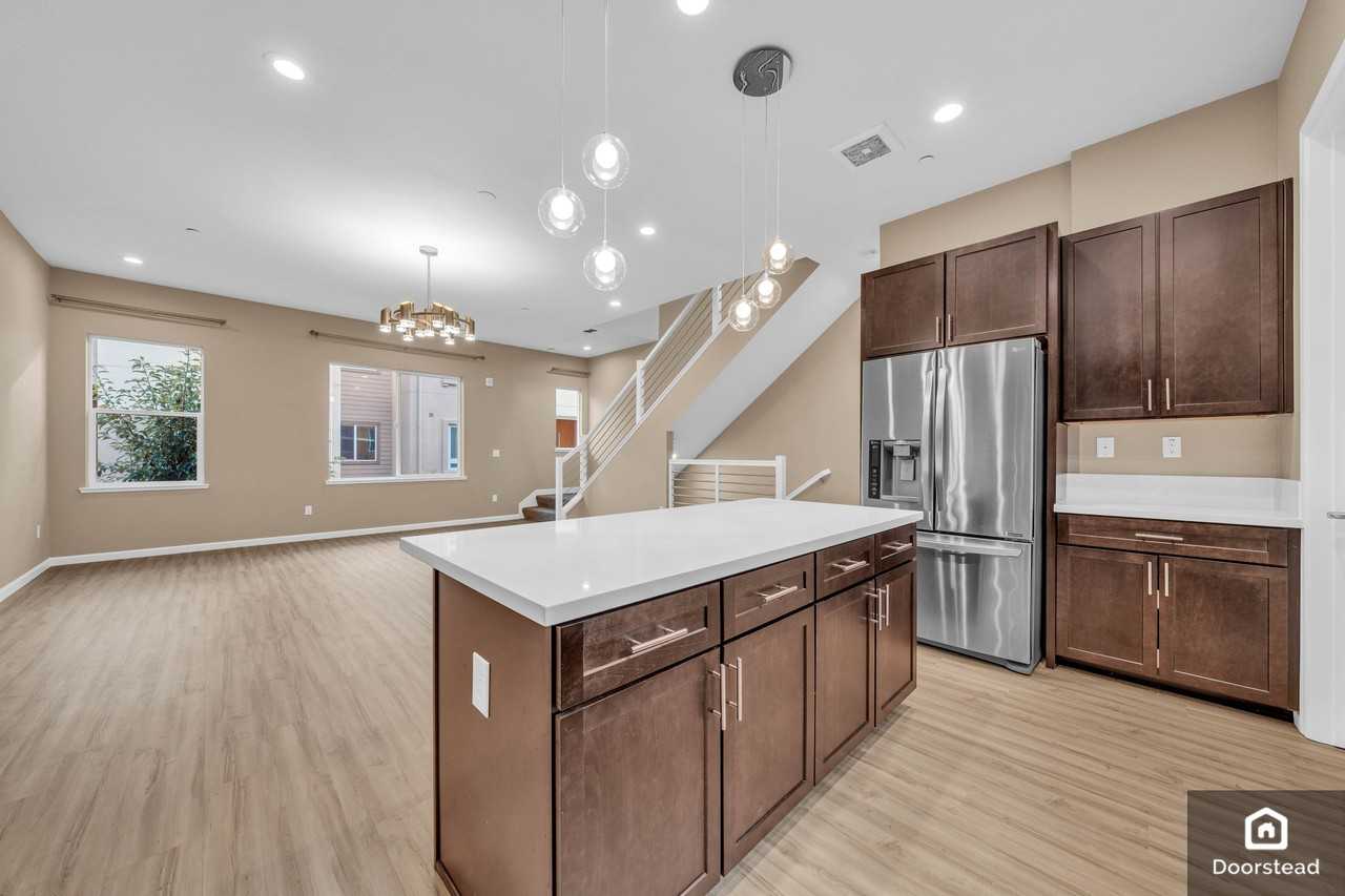 346 F St #NA - Photo 2 of 32