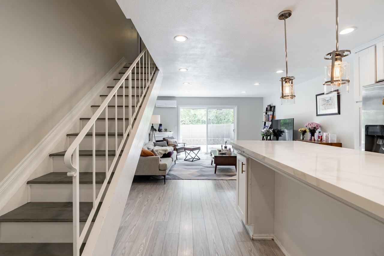 277 Countrywood Ln - Photo 6 of 25