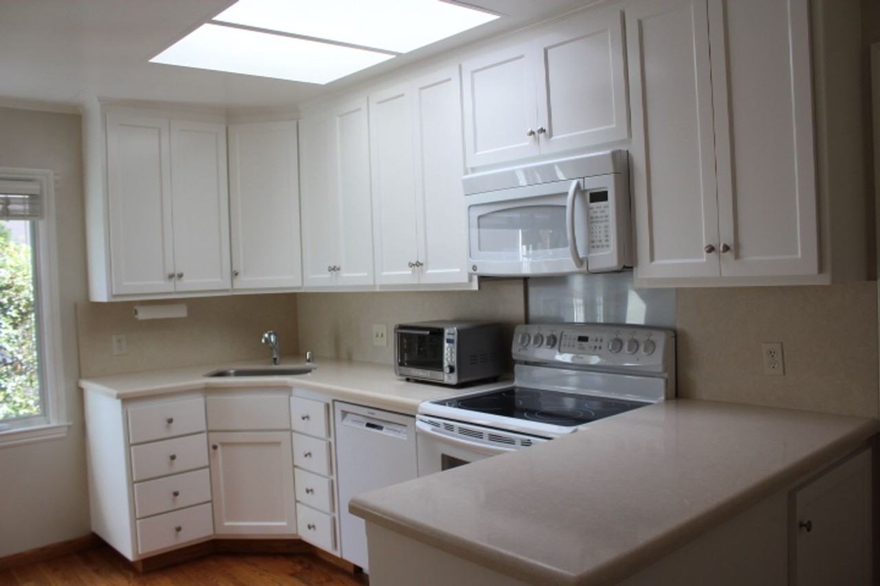 507 Princeton Rd - Photo 4 of 17