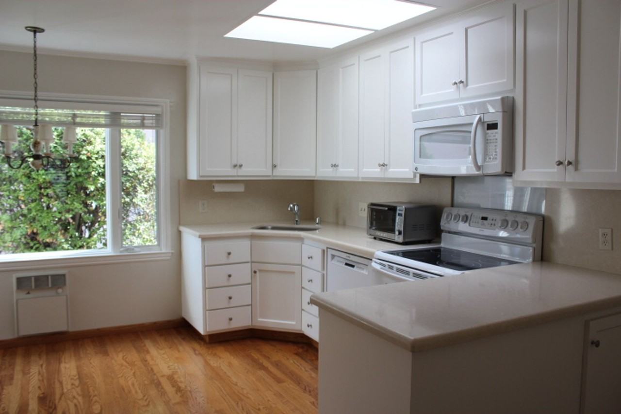 507 Princeton Rd - Photo 5 of 17