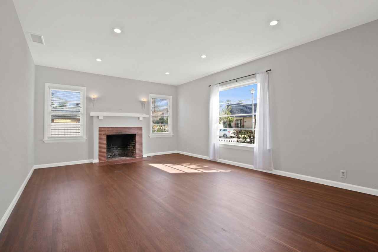 317 La Verne Ave - Photo 2 of 11