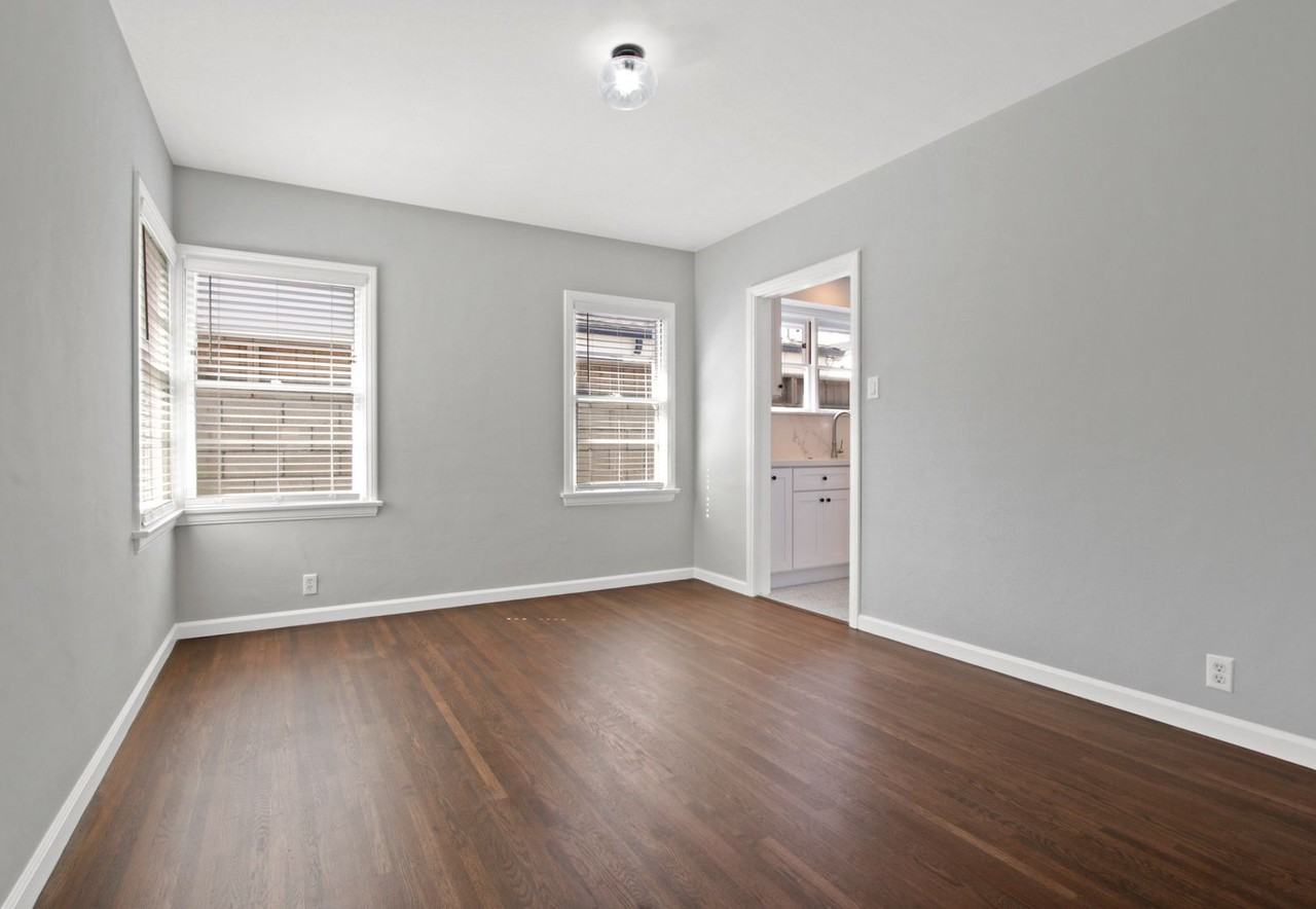 317 La Verne Ave - Photo 3 of 11