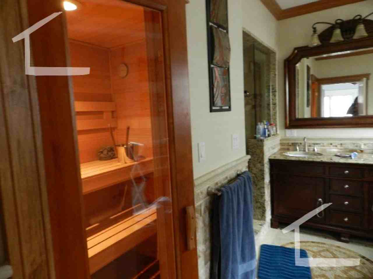 127A Nonantum St - Photo 5 of 29
