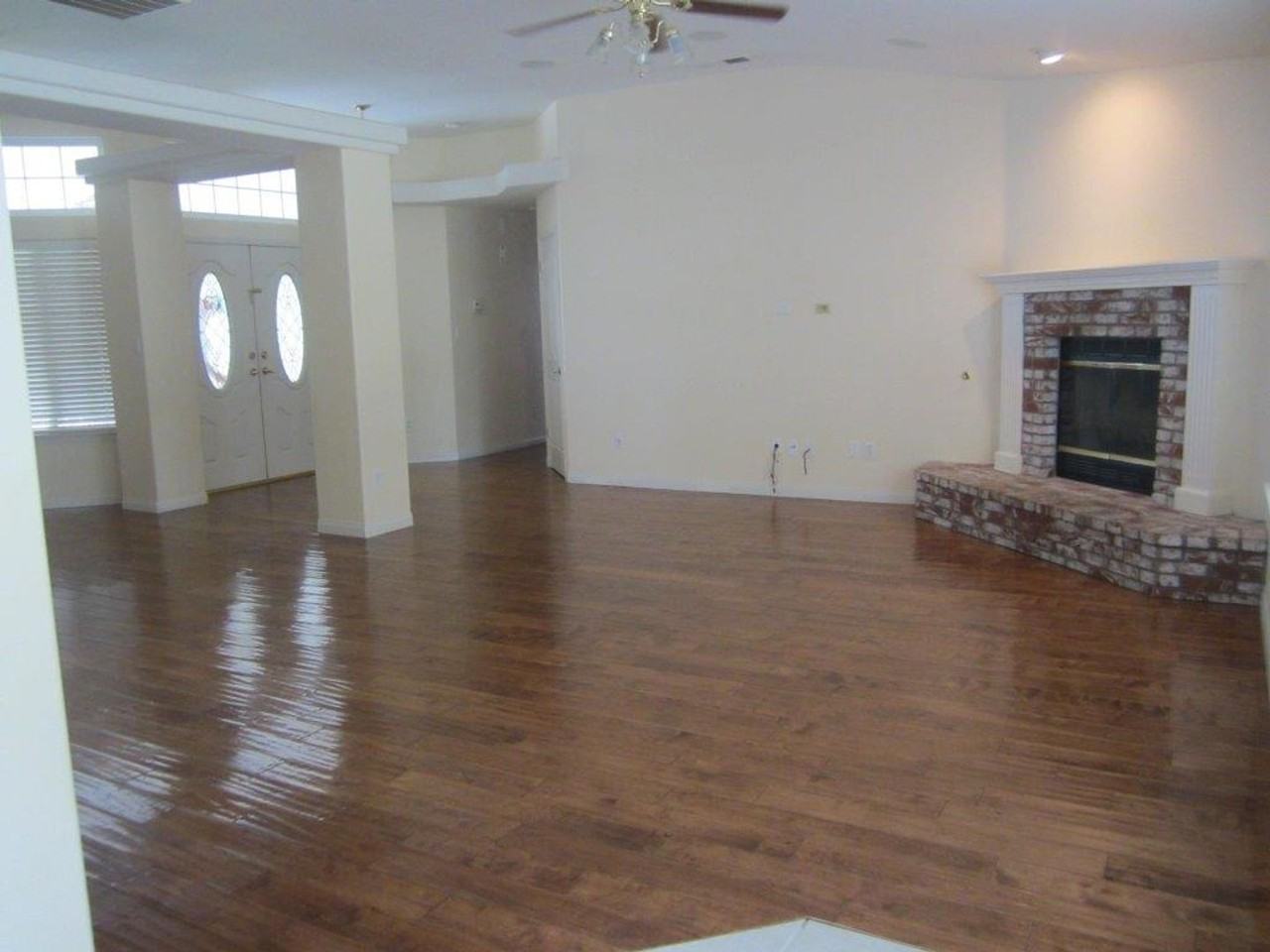 5702 Danbury Ct - Photo 3 of 16