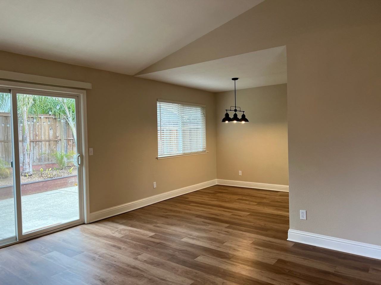 3580 Laird St - Photo 5 of 24