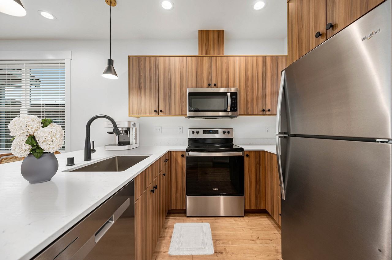 Parkside - Photo 6 of 28