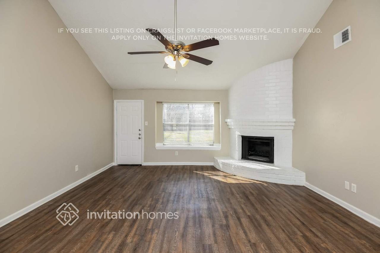 3913 Anewby Way - Photo 2 of 16