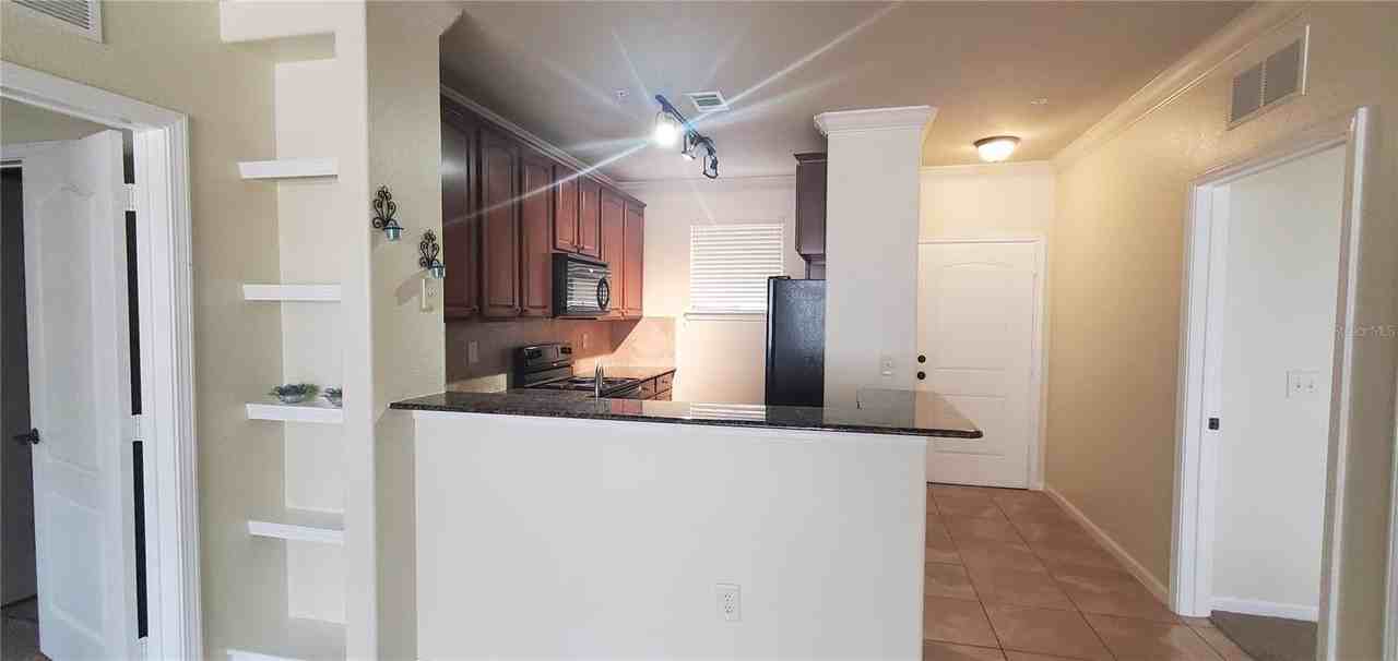 902 Charo Pkwy #624 - Photo 4 of 11