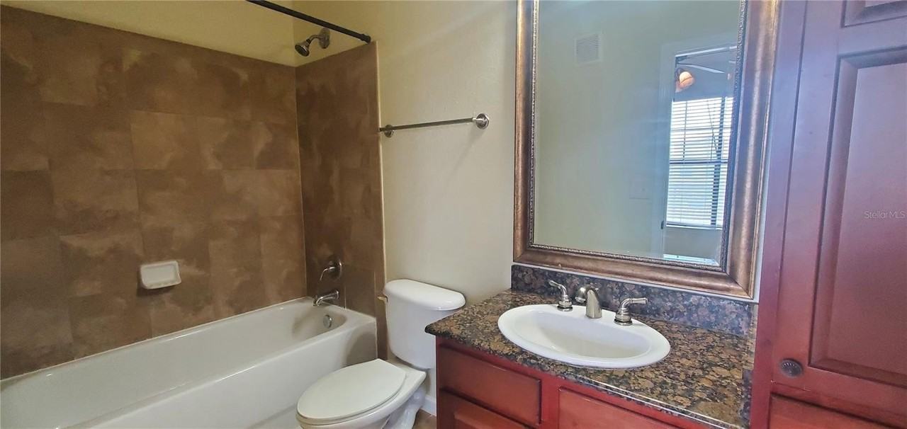 902 Charo Pkwy #624 - Photo 5 of 11