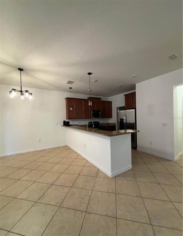 3284 Rodrick Cir - Photo 6 of 17