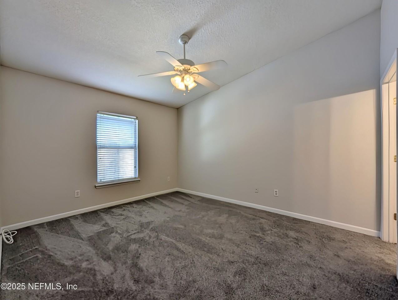 7051 Deer Lodge Cir #112 - Photo 5 of 15