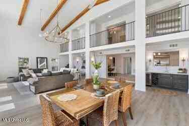 2421 S Shore Dr - Photo 4 of 31