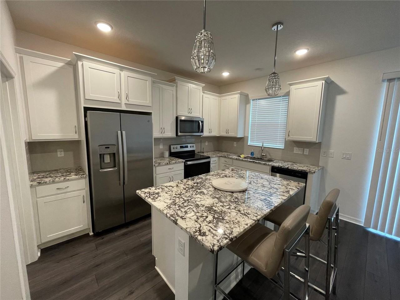 759 Spring Palms Loop - Photo 7 of 23