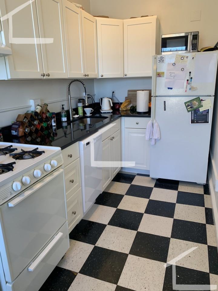 120 Brainerd Rd #18