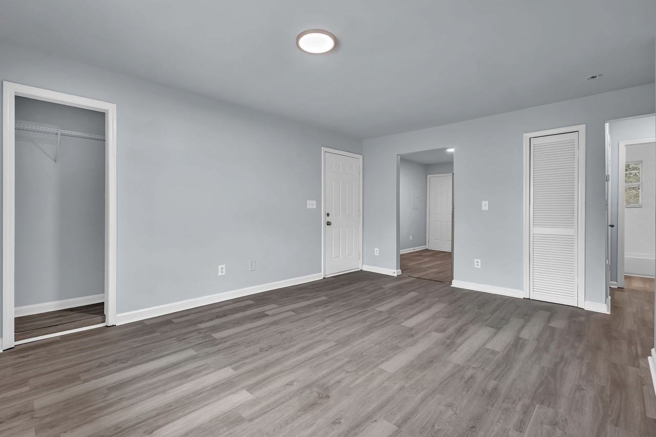 Stanton View Apartments - Photo 4 of 17