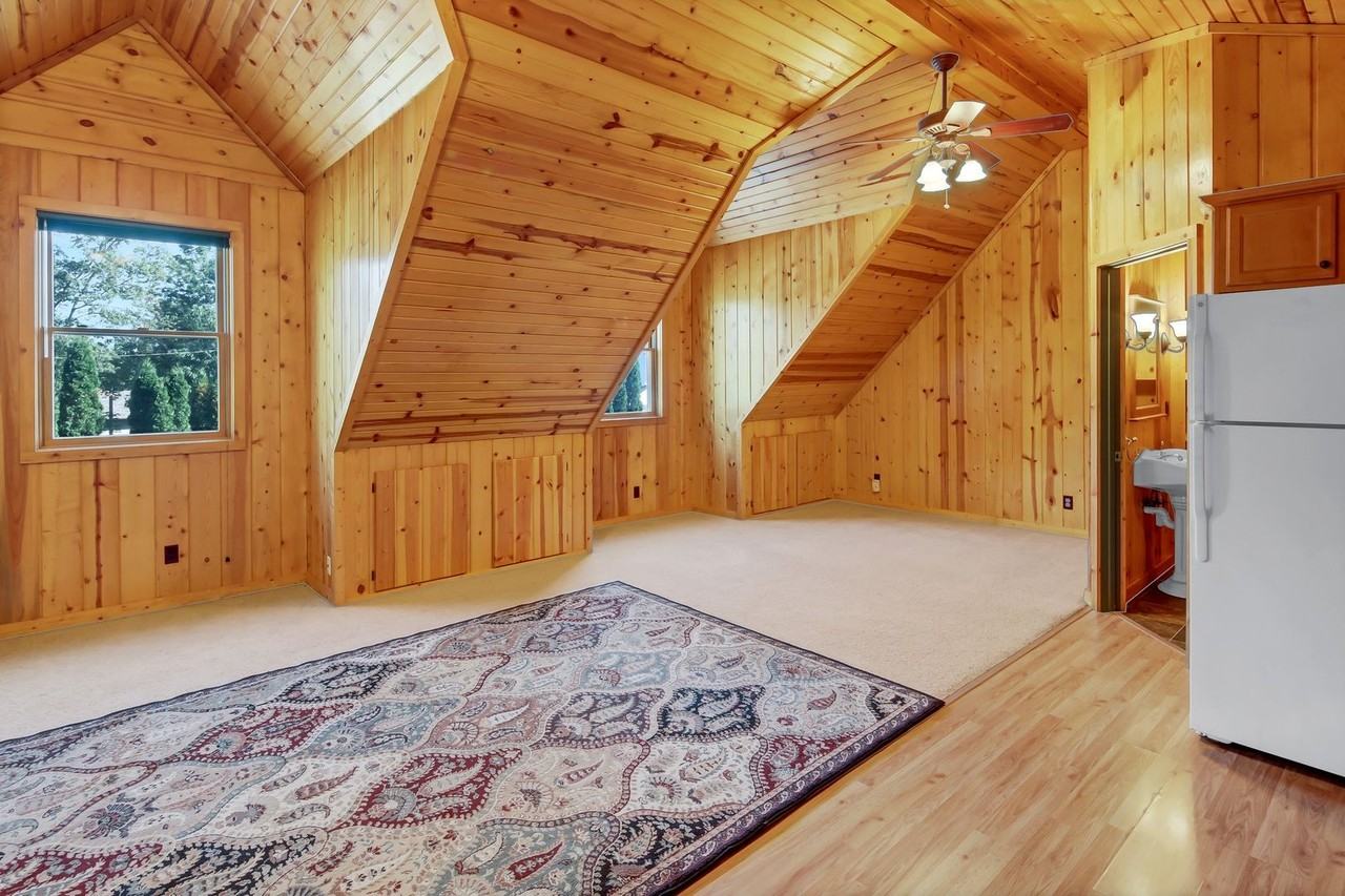 14316 284th Ave Nw - Photo 3 of 9