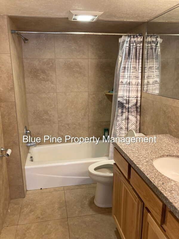 1344 N Main St #B - Photo 7 of 8