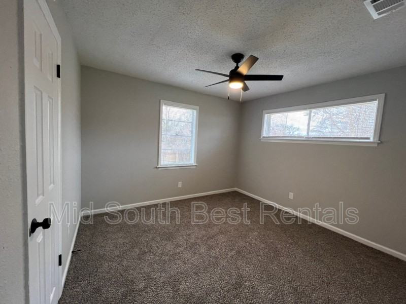 1789 Tampa Cv - Photo 5 of 7