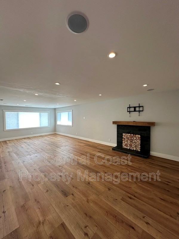 611 Mar Vista Dr - Photo 3 of 30