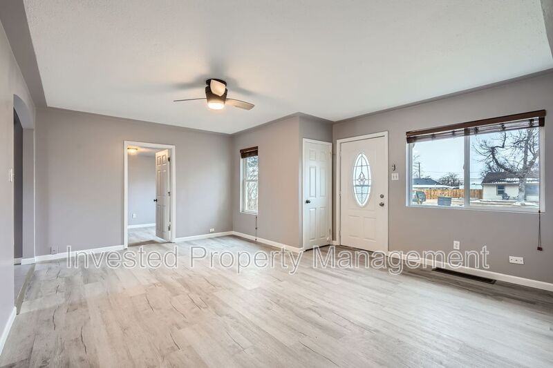 3523 Knox Cir - Photo 2 of 11