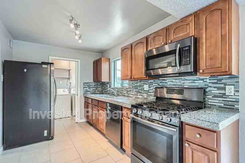 3523 Knox Cir - Photo 4 of 11