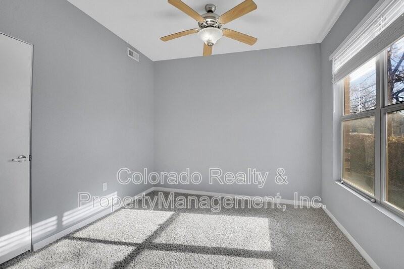 2396 S Xanadu Way - Photo 3 of 44