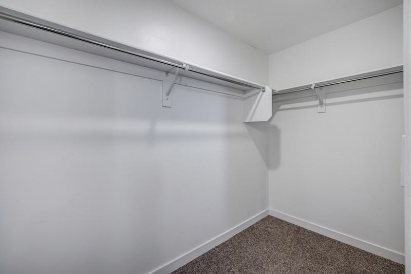 1063 E Waterway Ln #1 - Photo 7 of 43
