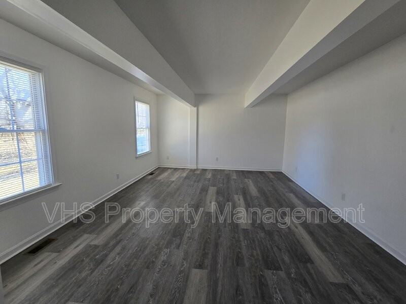 4 Daiseys Rest Rd - Photo 2 of 15