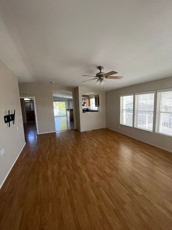 35109 Ca #298 - Photo 2 of 50