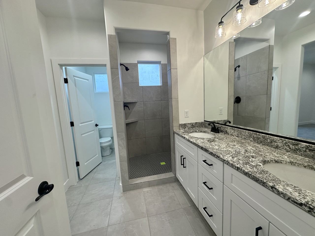 186 Nw - Photo 4 of 8