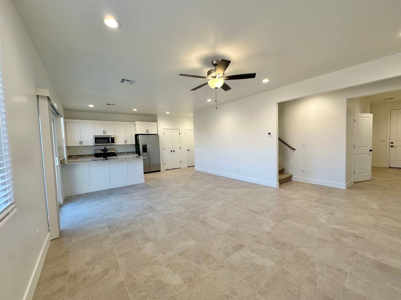 194 Nw #126 - Photo 4 of 17