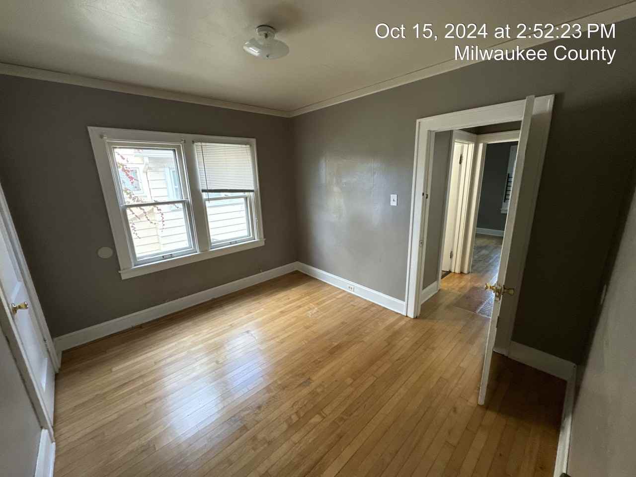 3024 N 55th St - Photo 3 of 20