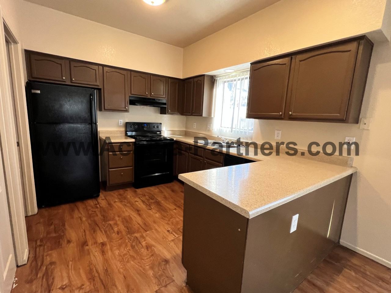 4234 E Monte Vista Dr #3 - Photo 5 of 18