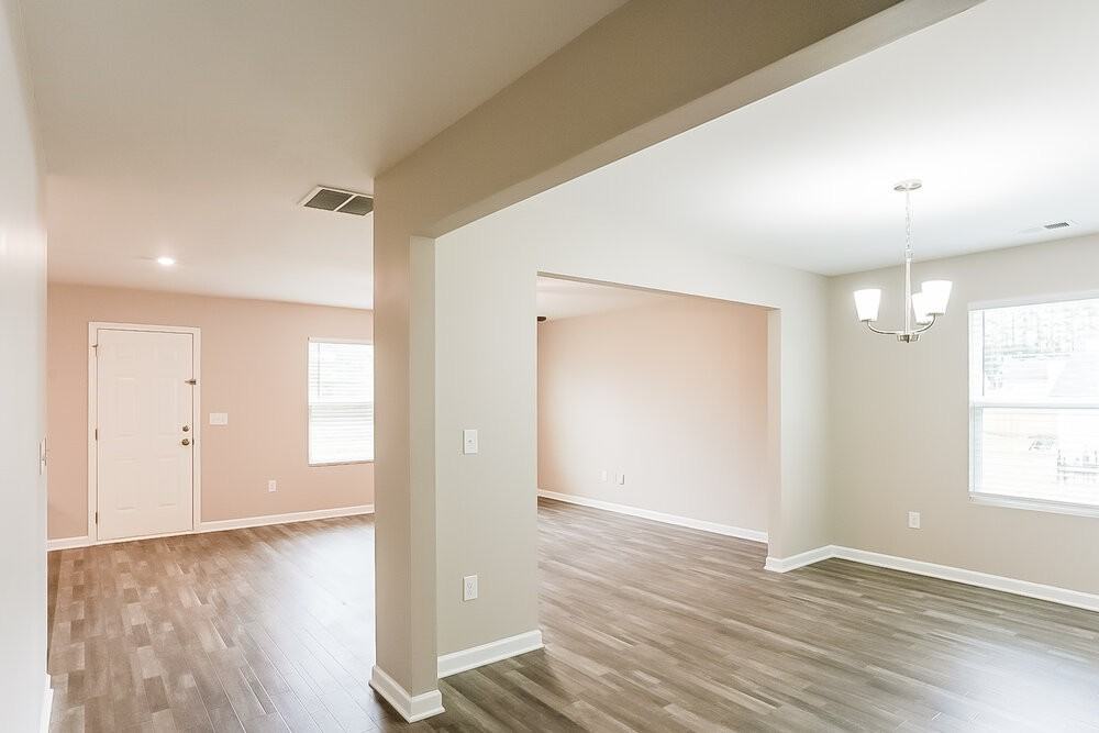 451 Abeer St - Photo 3 of 16