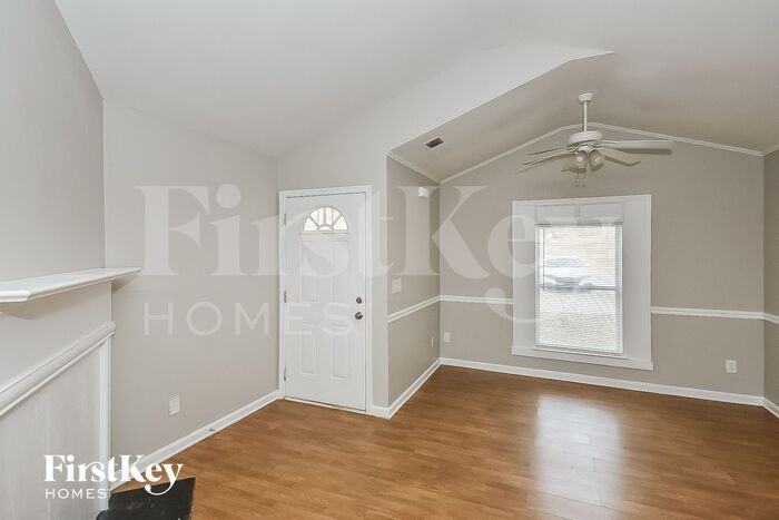 2212 Butner Rd Sw - Photo 2 of 15