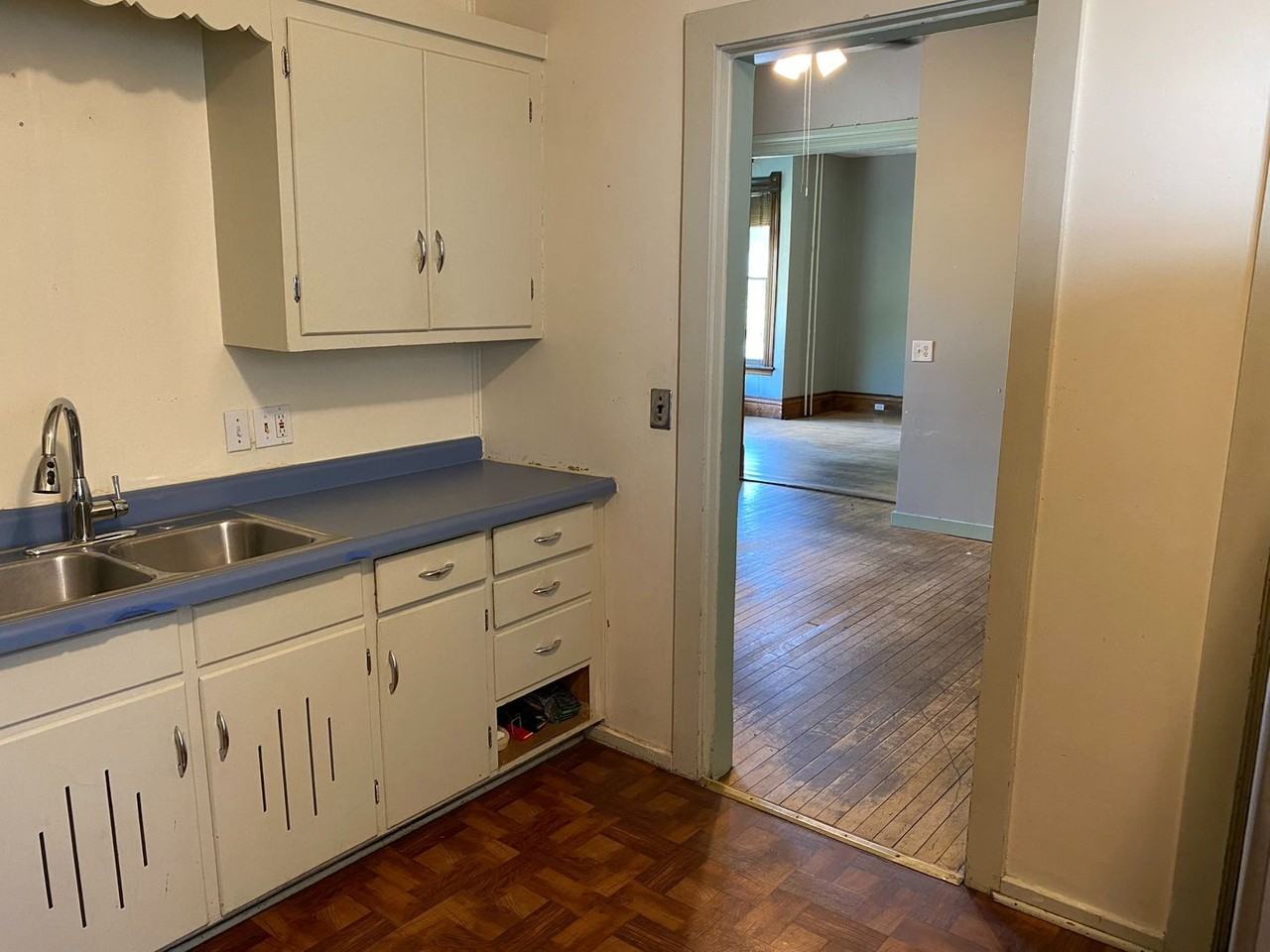 629 12th Ave Se - Photo 3 of 44