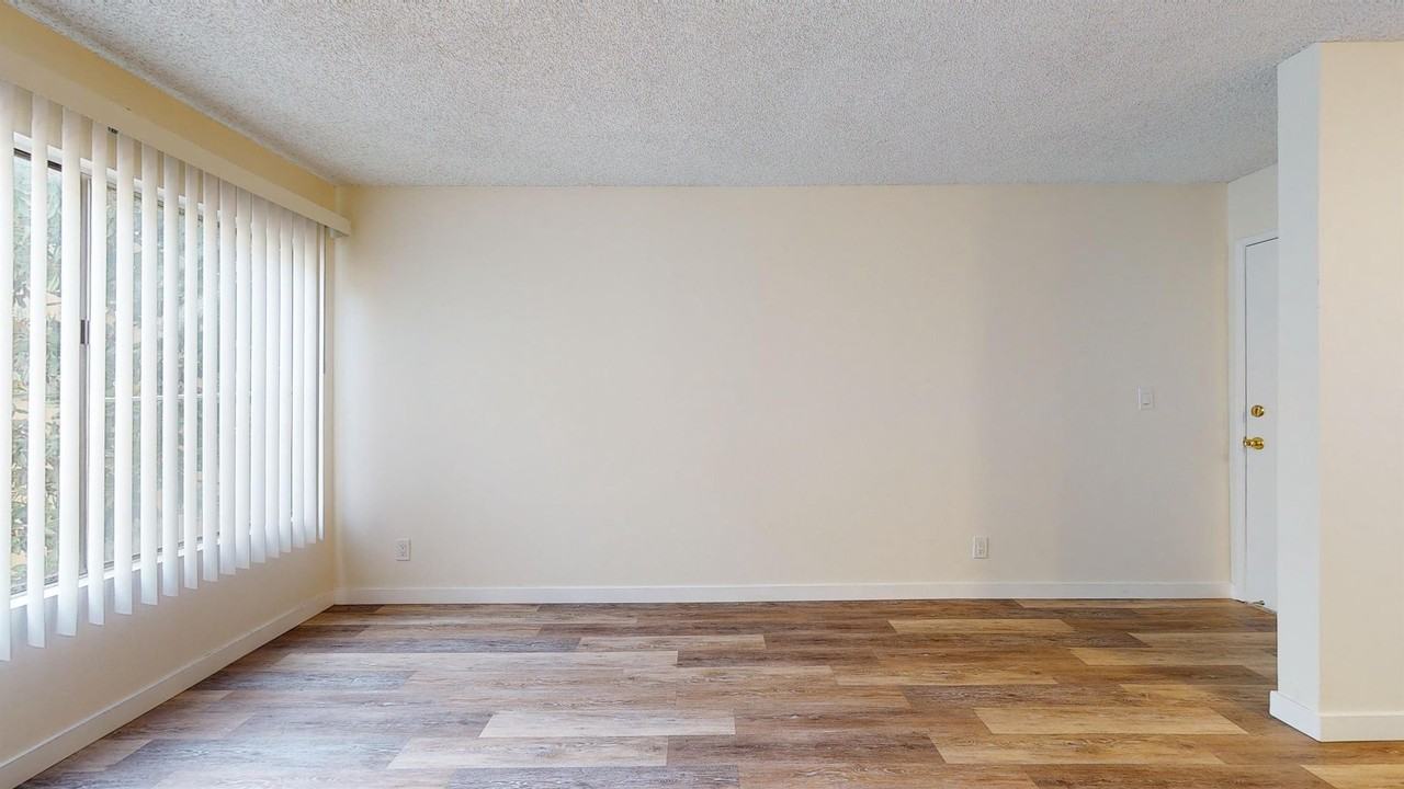 12500 Culver Boulevard - Photo 3 of 50