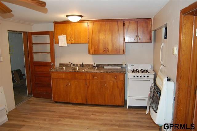 1524 1/2 3rd Avenue (Heer) - Photo 2 of 6